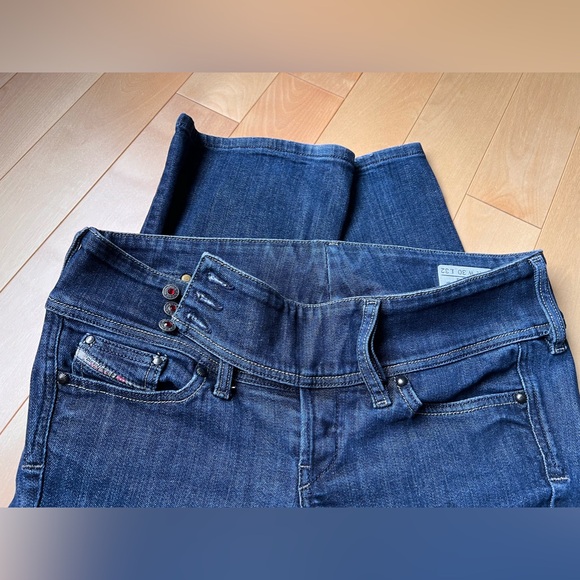 Sold !! Diesel Cherock slim bootcut, size 30X32 Dark Blue - Picture 5 of 10